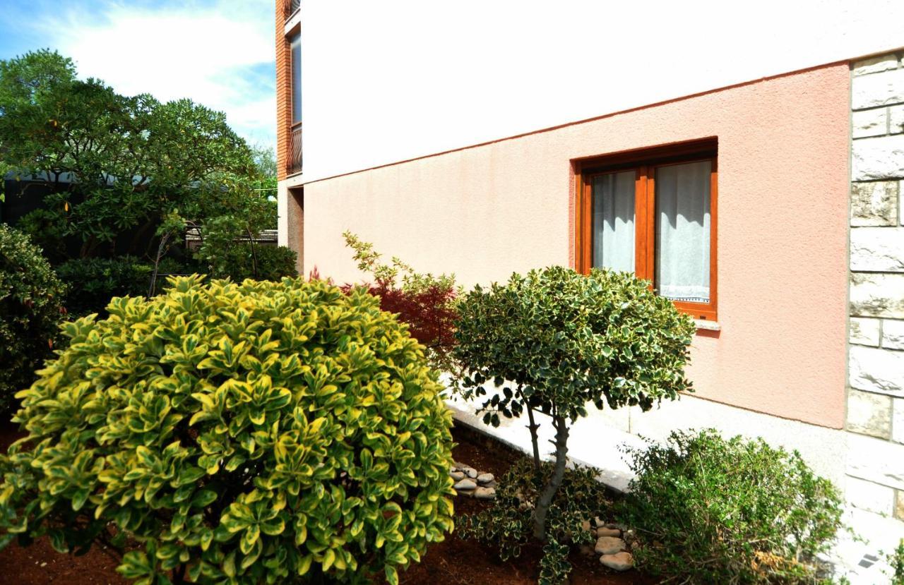 Apartman Lory Pula Bagian luar foto